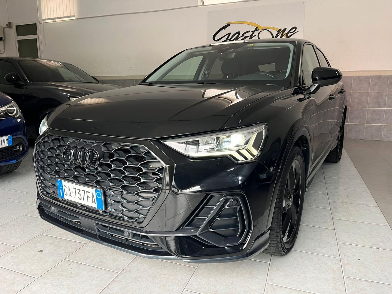 Audi Q3 SPB 35 TDI S tronic S-line TOTAL BLACK