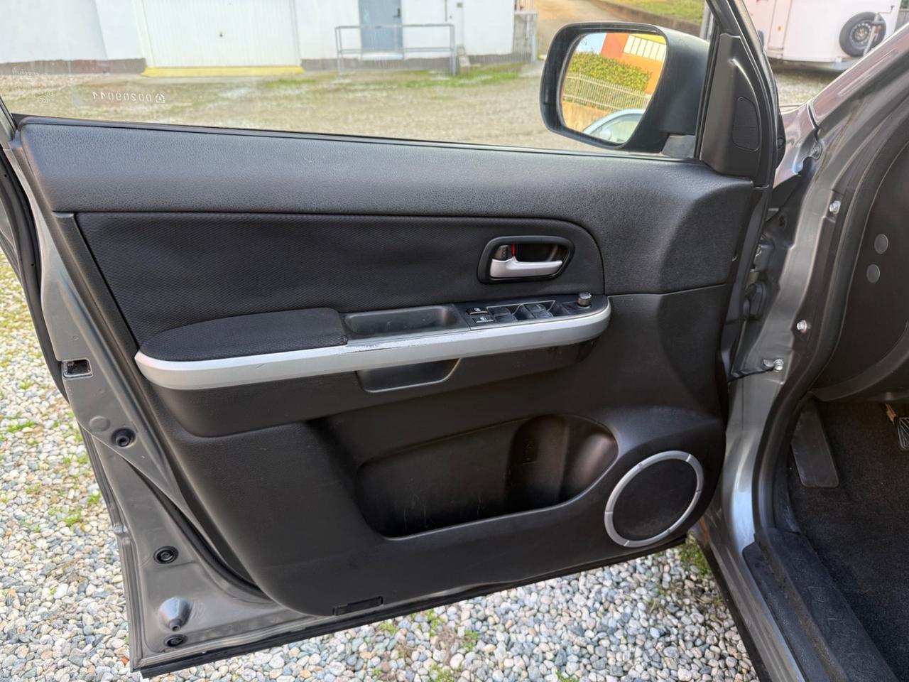 Suzuki Grand Vitara 1.9 DDiS 5 porte Executive