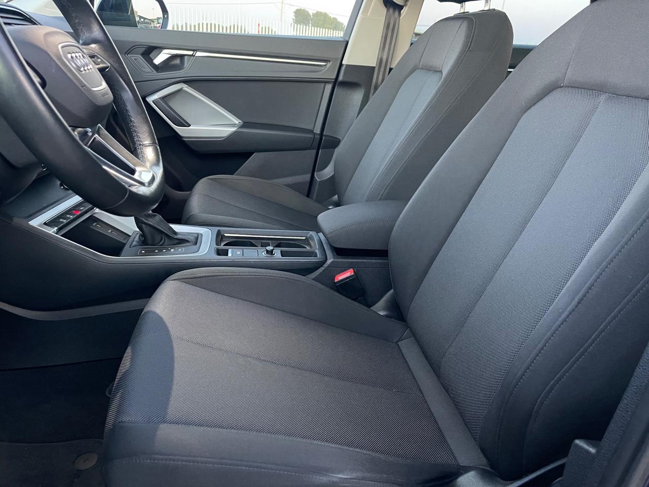 AUDI Q3 35 TDI 150CV STRONIC BUSINESS FULL MY21