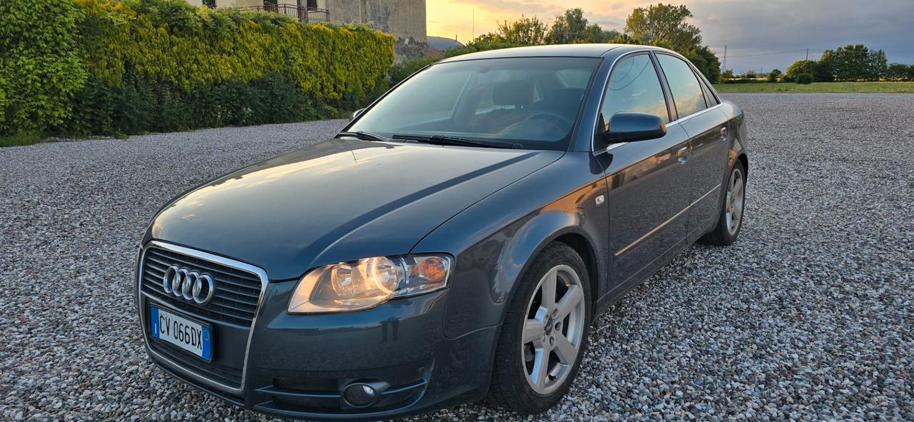 Audi A4 2.0 16V TDI Sport. Berlina unico propitario