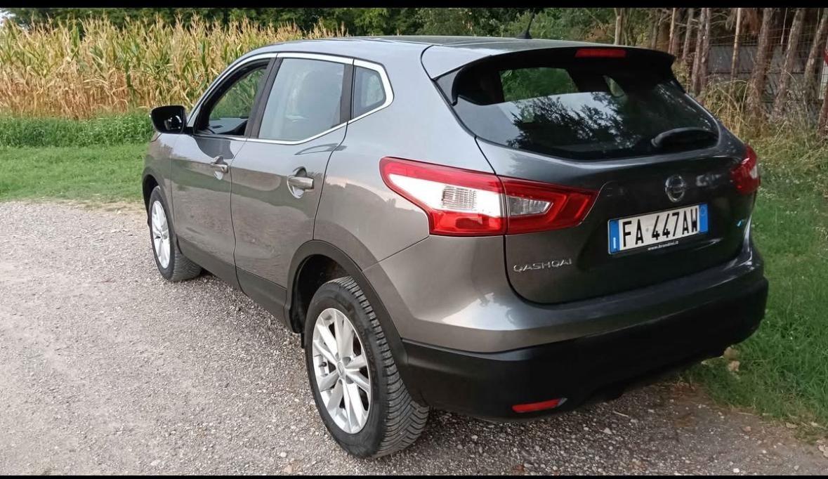 Nissan Qashqai 1.5 dCi Visia