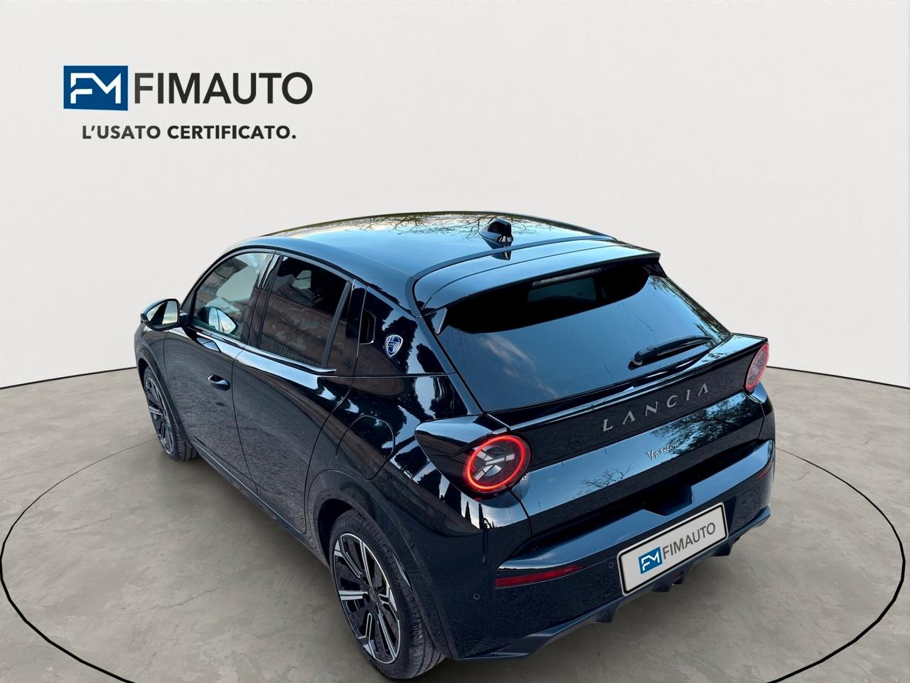 Lancia Ypsilon Hybrid e-DCT LX - 2025