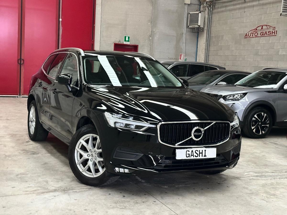 VOLVO - XC60 - B4AWD Geartronic Momentum Pro