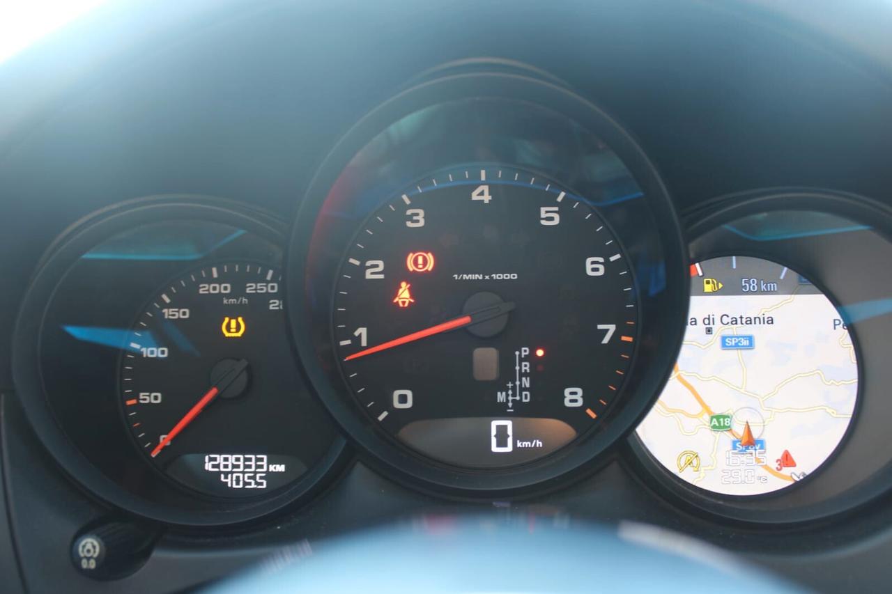 Porsche Macan 2.0 Tua A SOLI 561€ al mese Anticipo Zero