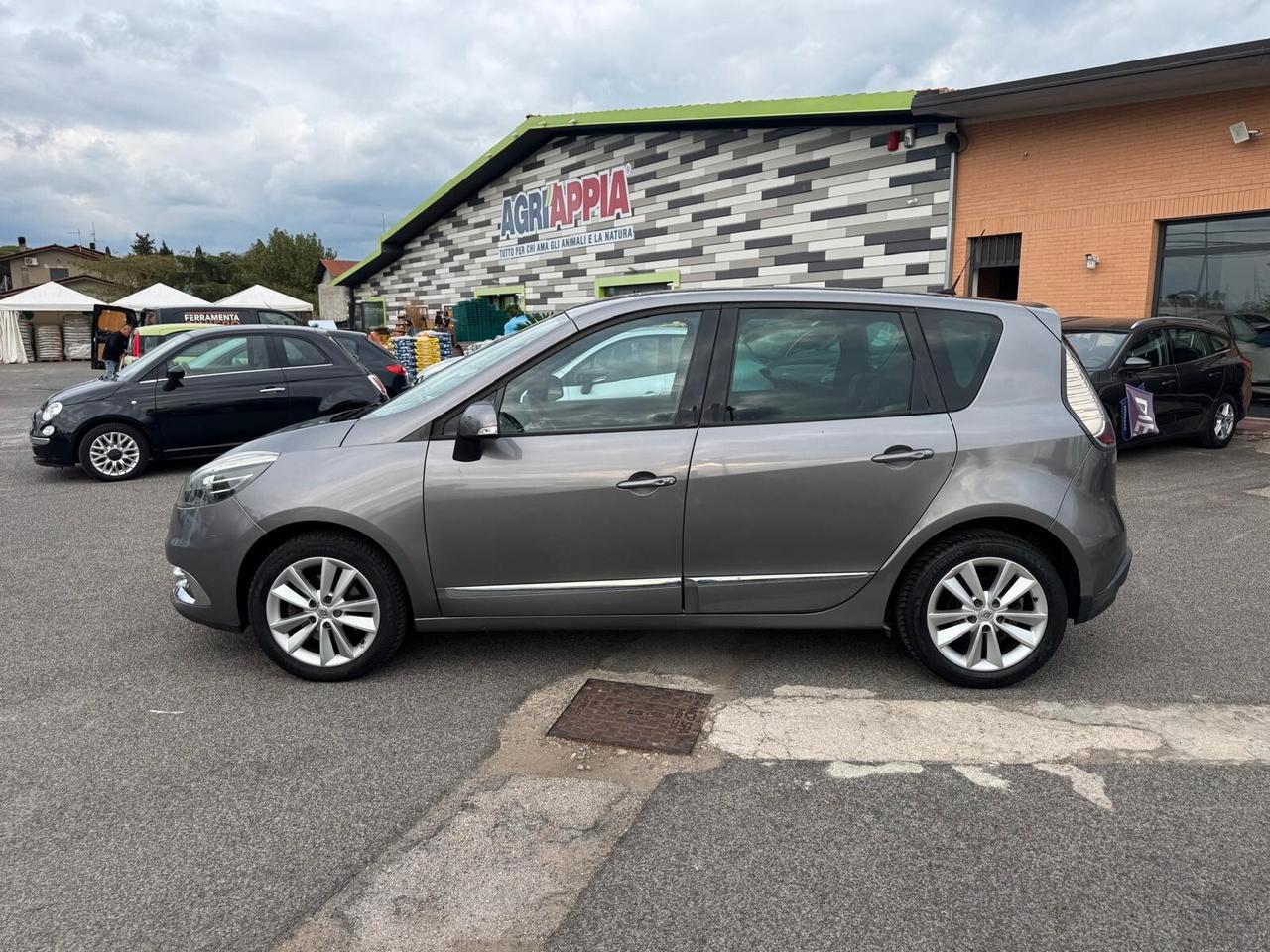 Renault Scenic XMOD 1.5 DCI 110CV 2012
