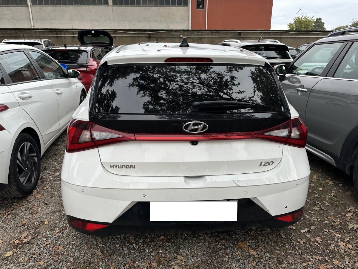 Hyundai i20 1.2 MPI MT ConnectLine