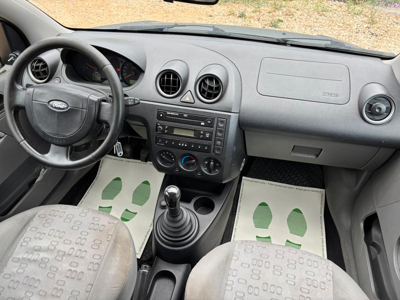 Ford Fiesta 1.2 16V 5p. Ambiente