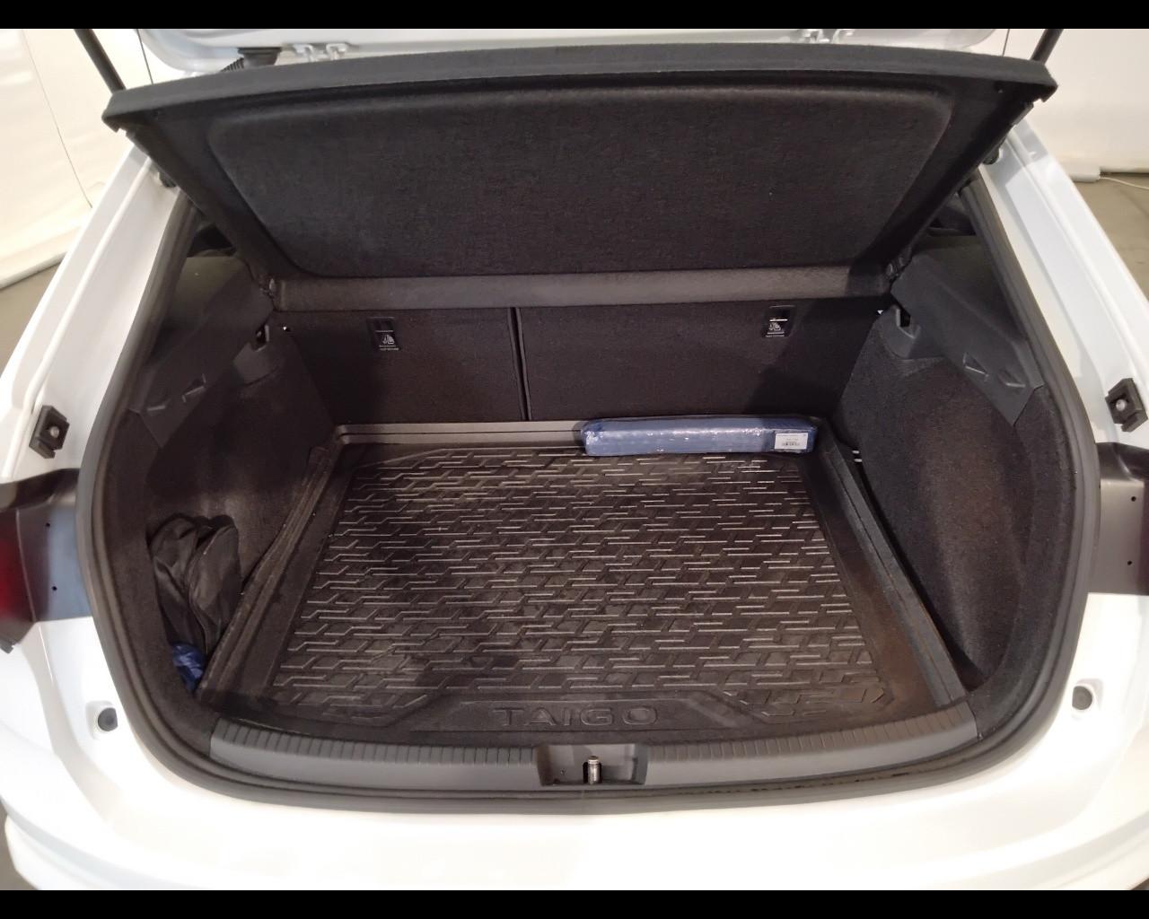 VOLKSWAGEN Taigo - Taigo 1.0 tsi R-Line 110cv