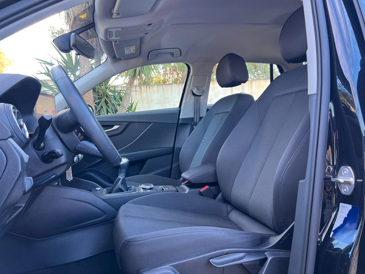 Audi Q2 35 TFSI Business