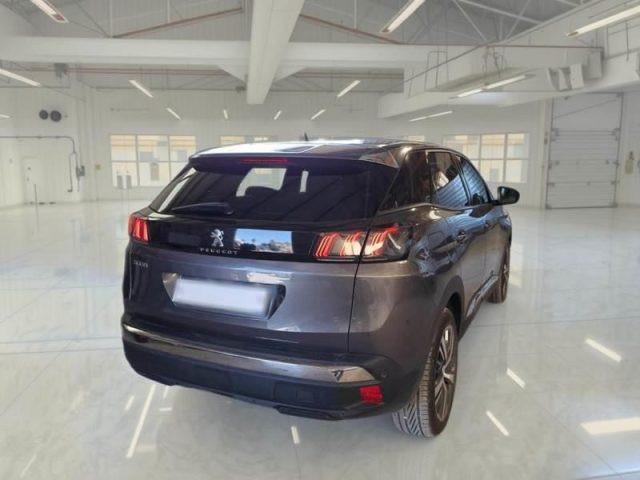 PEUGEOT 3008 BlueHDi 130 S&S Allure