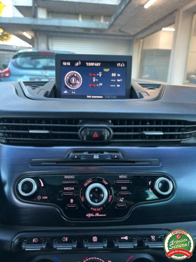 ALFA ROMEO Giulietta 1.4 Turbo MultiAir TCT Exclusive Automatica Tetto