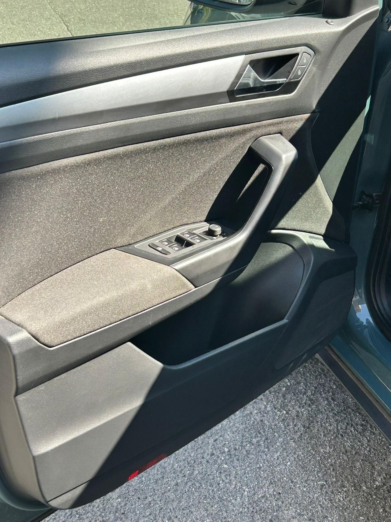 Volkswagen T-Roc 2.0 TDI SCR Style BlueMotion Technology