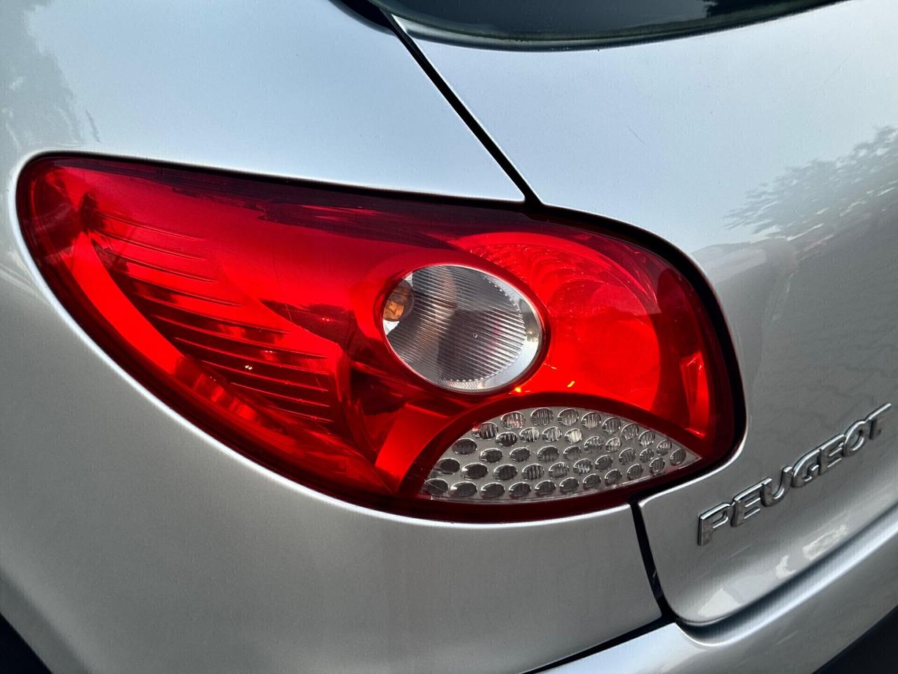 Peugeot 206 Plus 1.1 benzina 60CV 3 porte 90.000km 2009