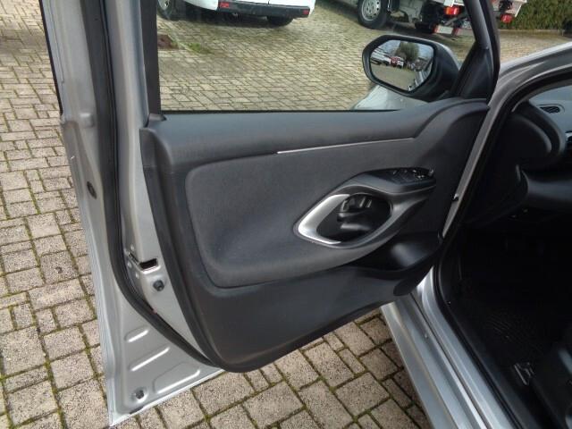 Toyota Yaris 1.5 Hybrid 5 porte Active NO VINCOLO DI FINANZIAMENTO