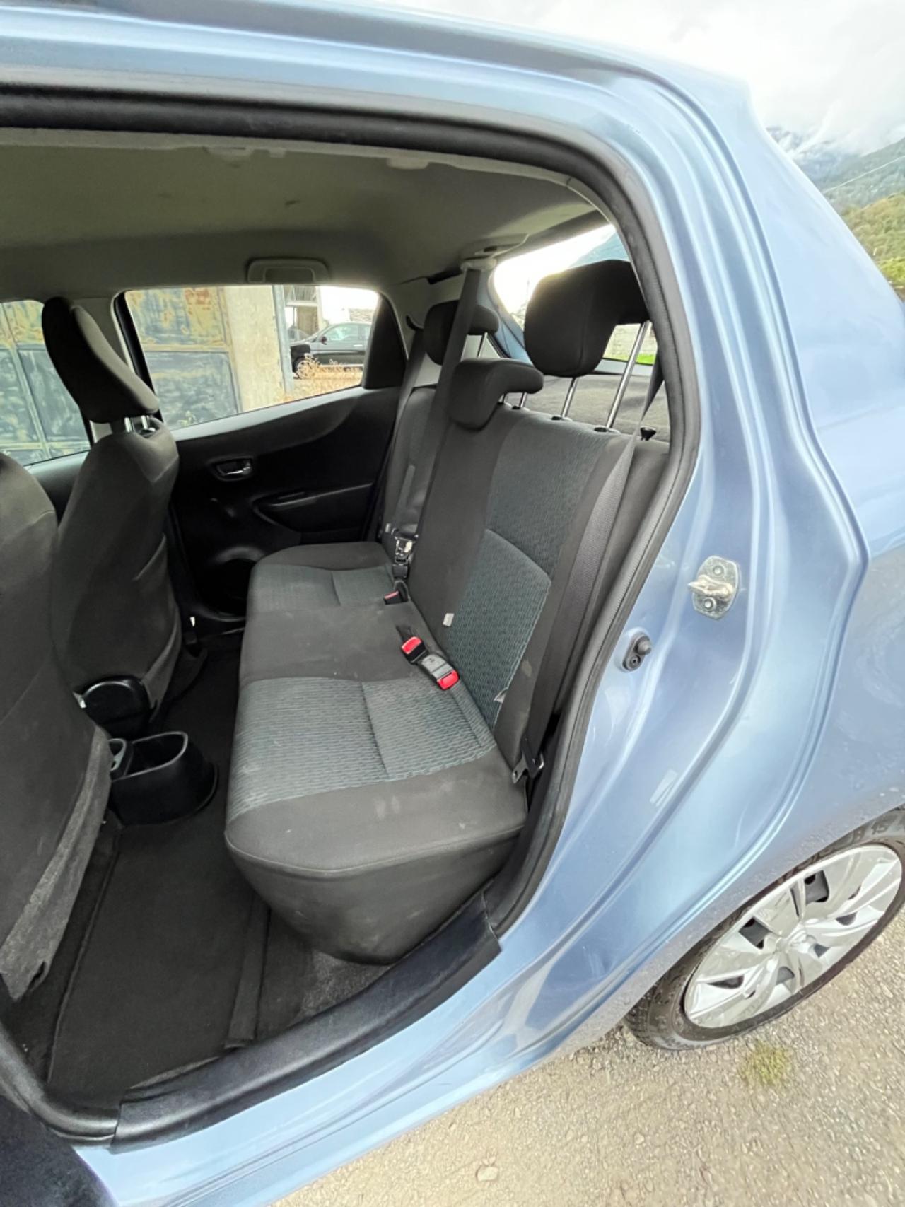 Toyota Yaris 1.3 Lounge VENDUTA