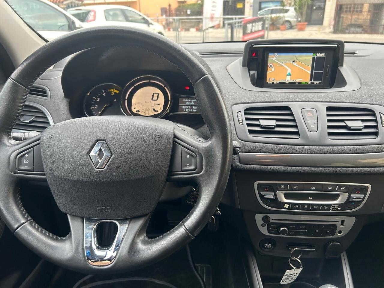 Renault Megane Mégane dCi 110CV EDC SporTour Limited