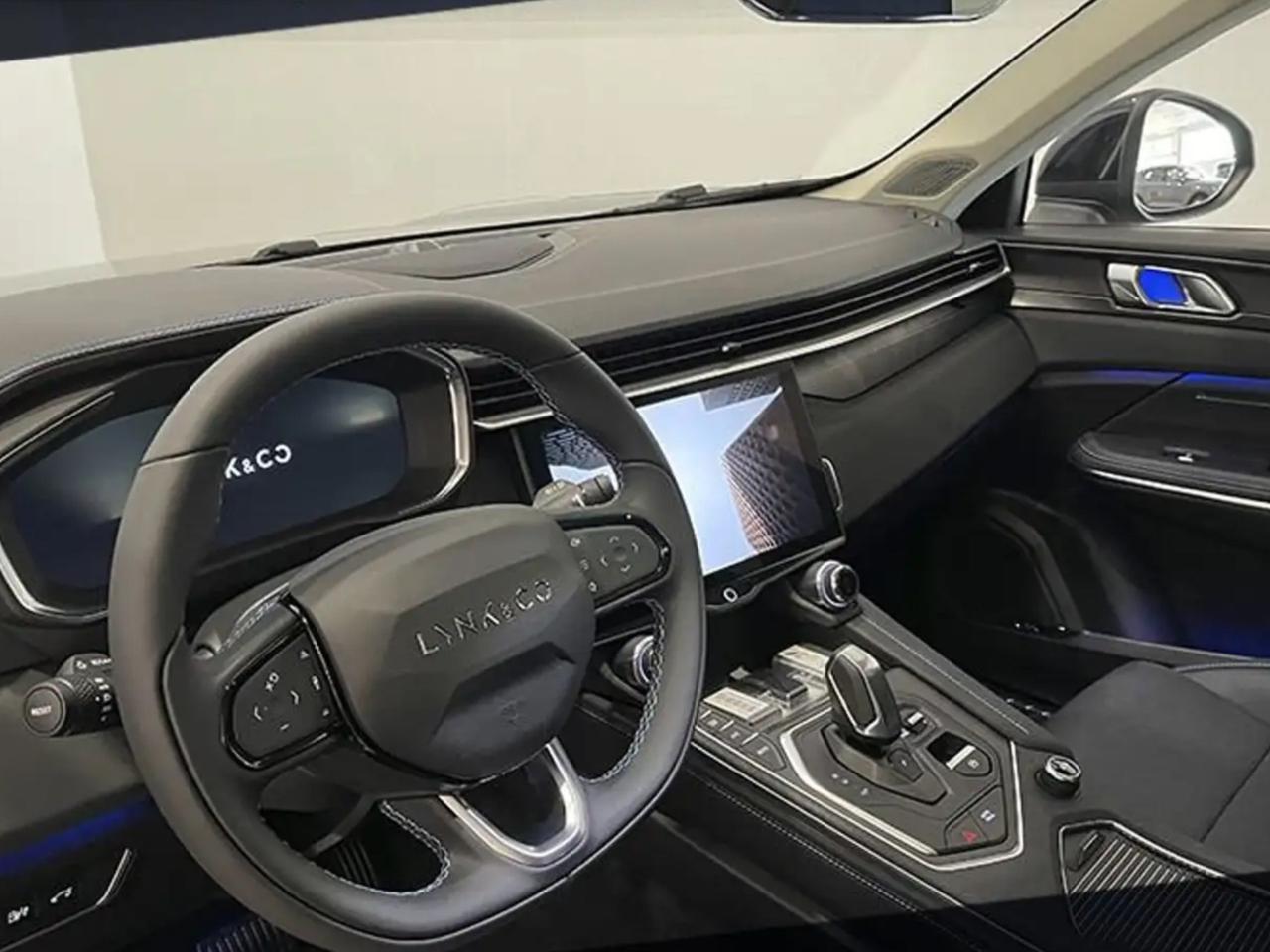 Lynk&co 01 PHEV Perfetta CV 261