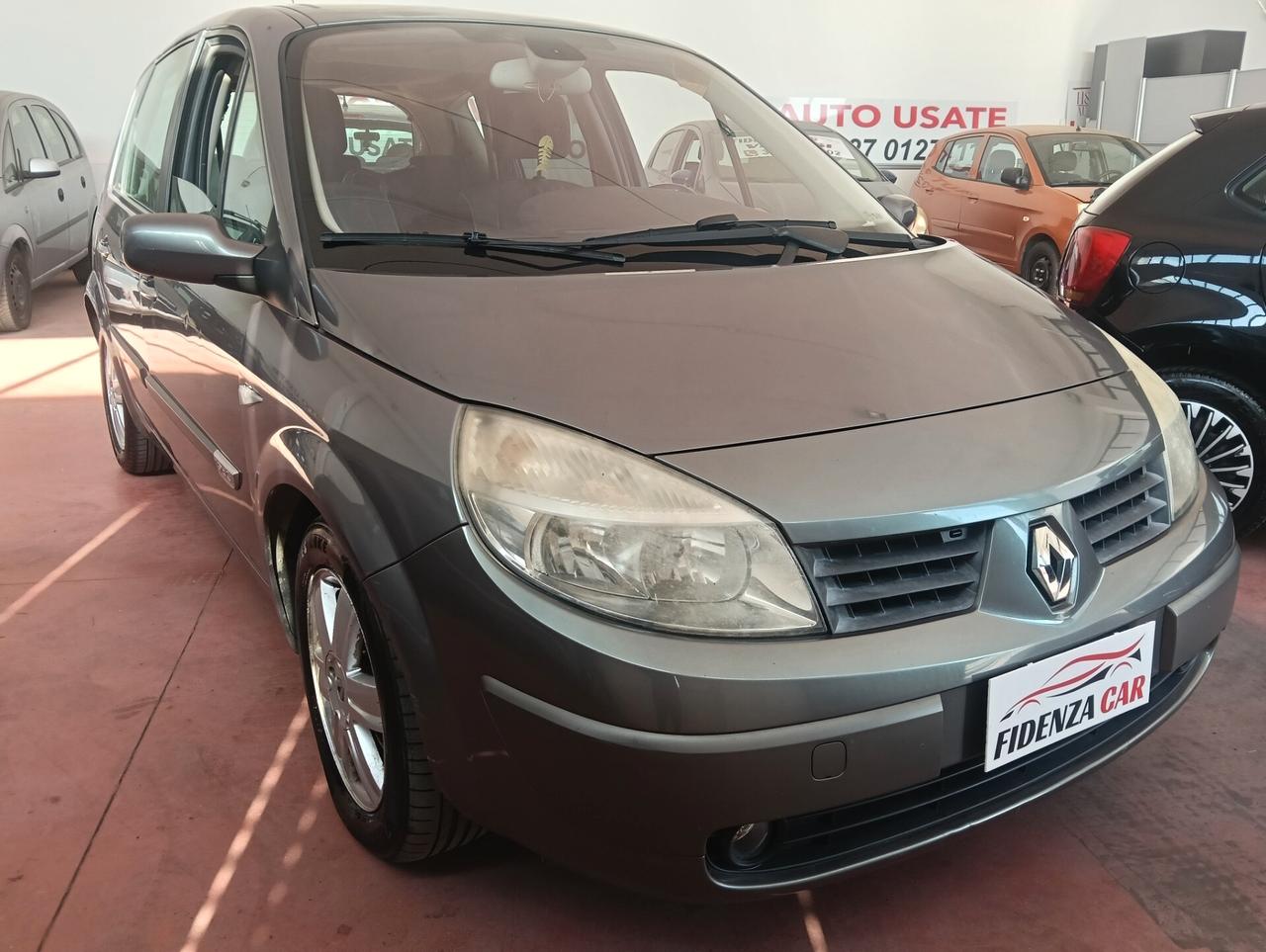 Renault Scenic Scénic 1.9 dCi Confort Authentique