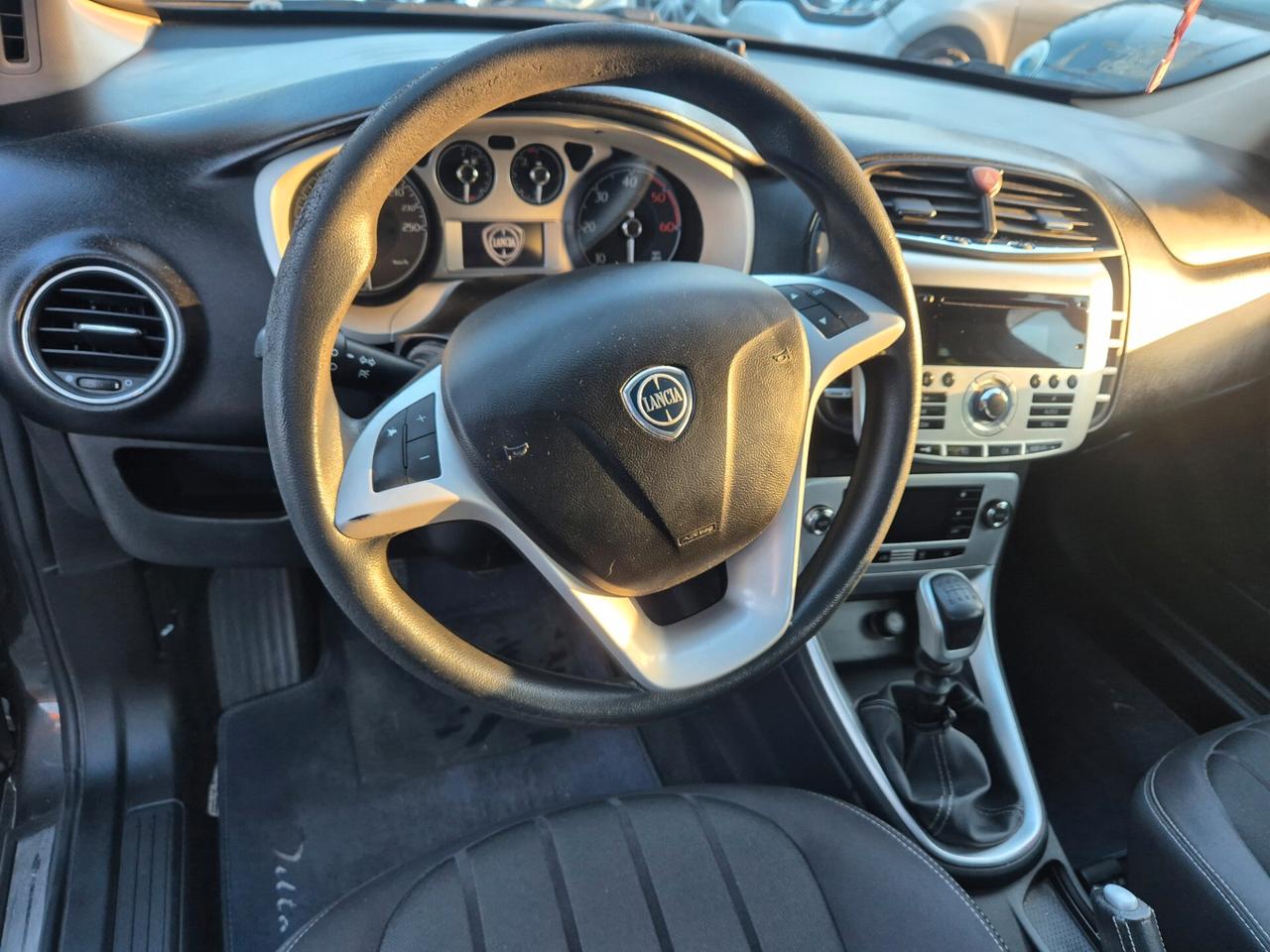 Lancia Delta 1.6 MJT DPF Platino