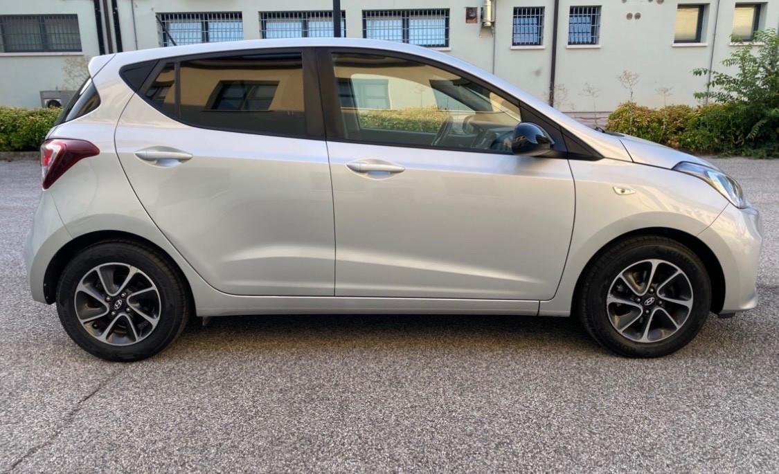 Hyundai i10 1.0 BENZ /GPL Econext Connectline