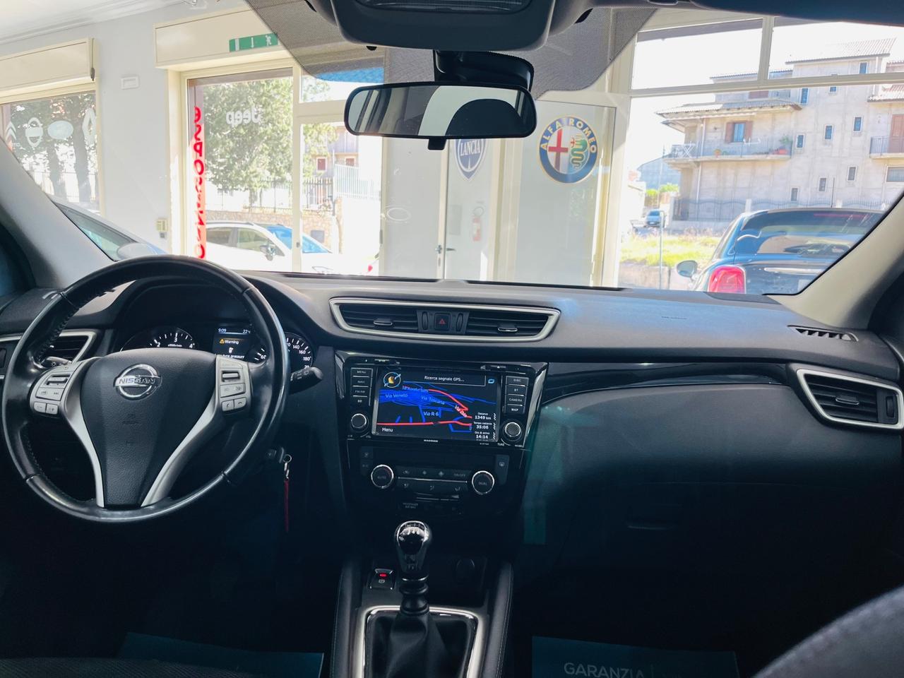 Nissan Qashqai 1.5 dCi Tekna 110cv anno 2015