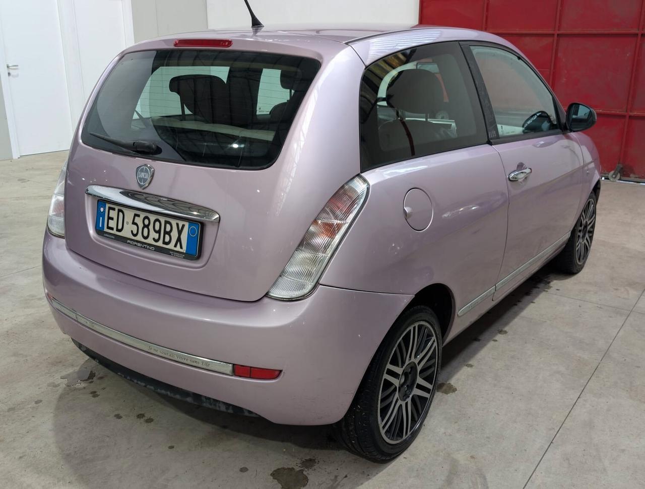 Lancia Ypsilon 1.2 Elle