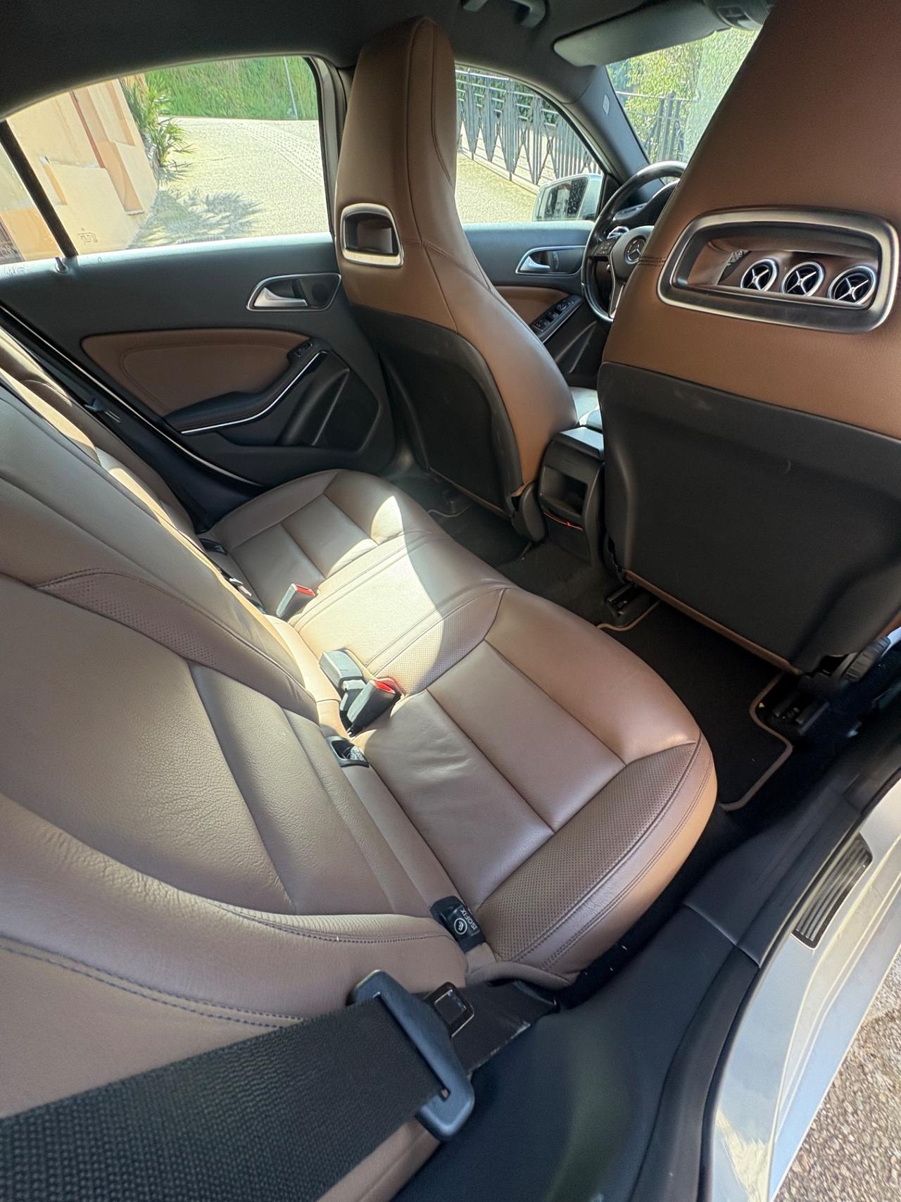 Mercedes-benz A 180 CDI BlueEFFICIENCY Automatic Sport