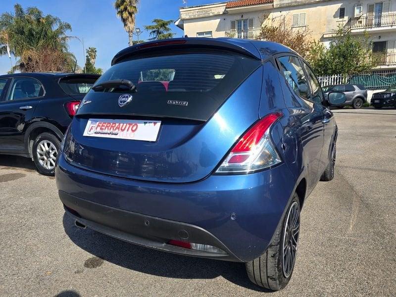 Lancia Ypsilon 1.0Hybrid 70CV GOLD PLUS