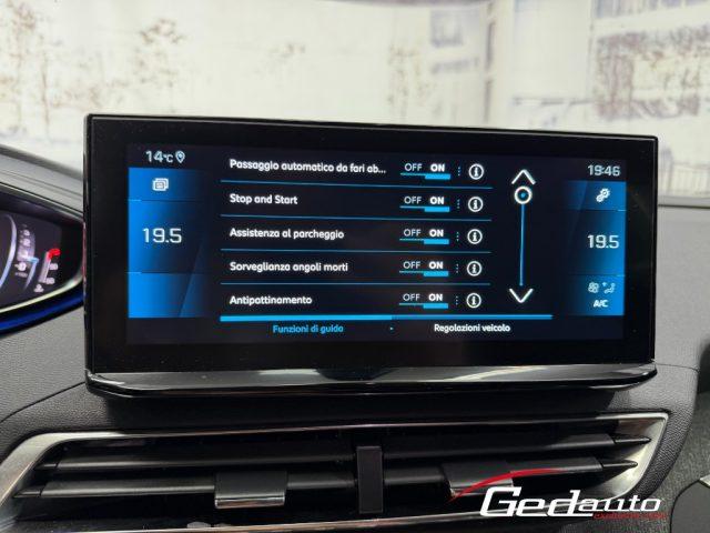 PEUGEOT 3008 BlueHDi 130 S&S EAT8 Allure Pack FULL-LED NAVI