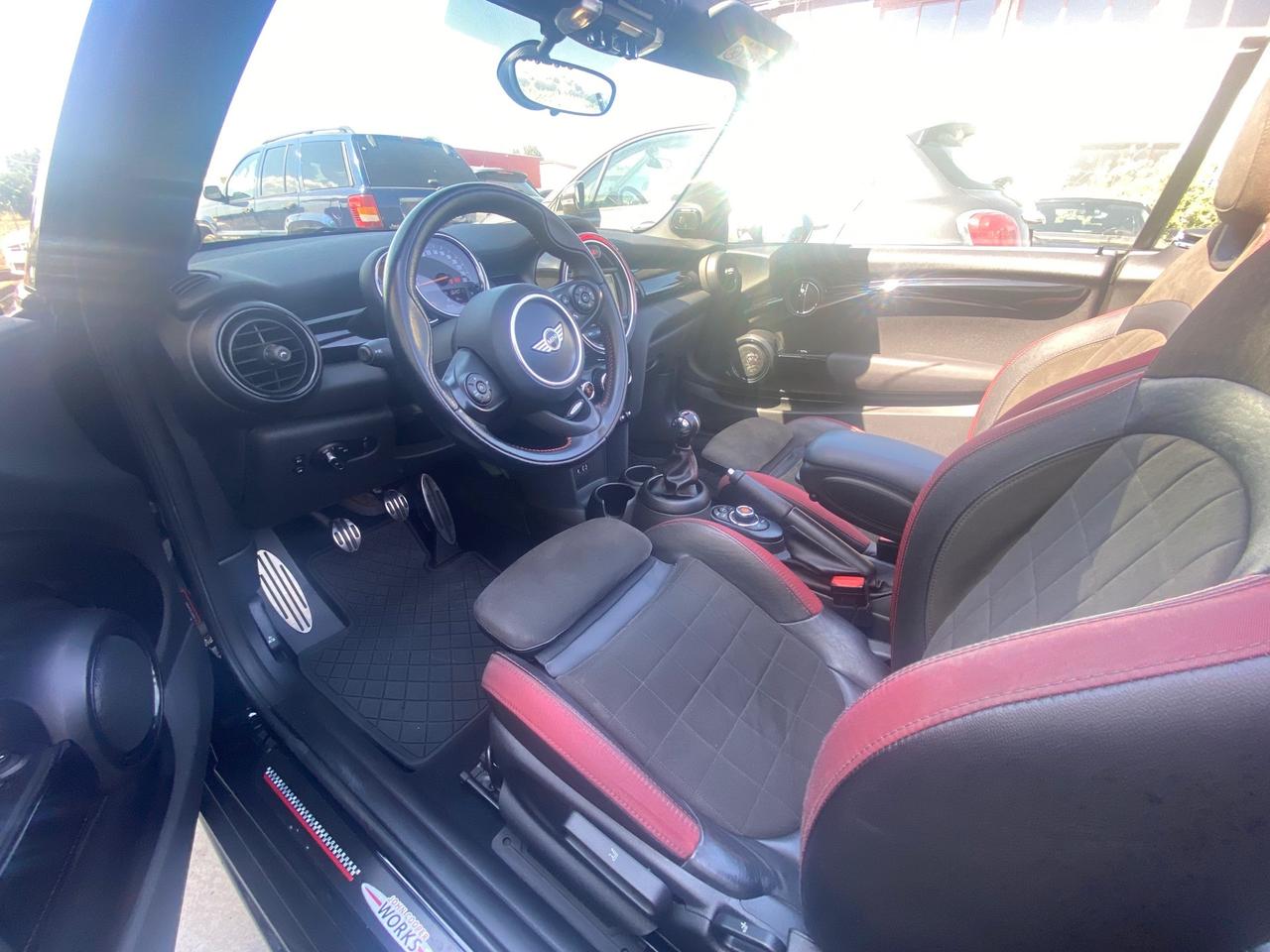Mini Cooper D Cabrio 1.5 boost 116cv **Pack John Cooper Works**