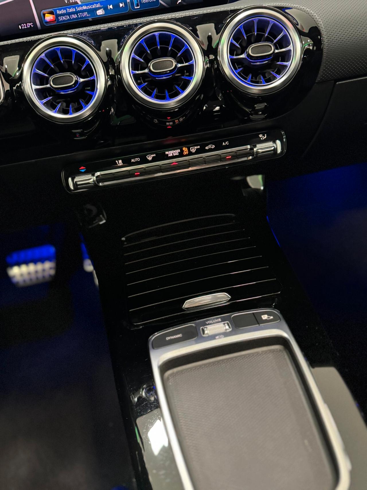 Mercedes-benz A 200 d Automatic AMG Line Premium