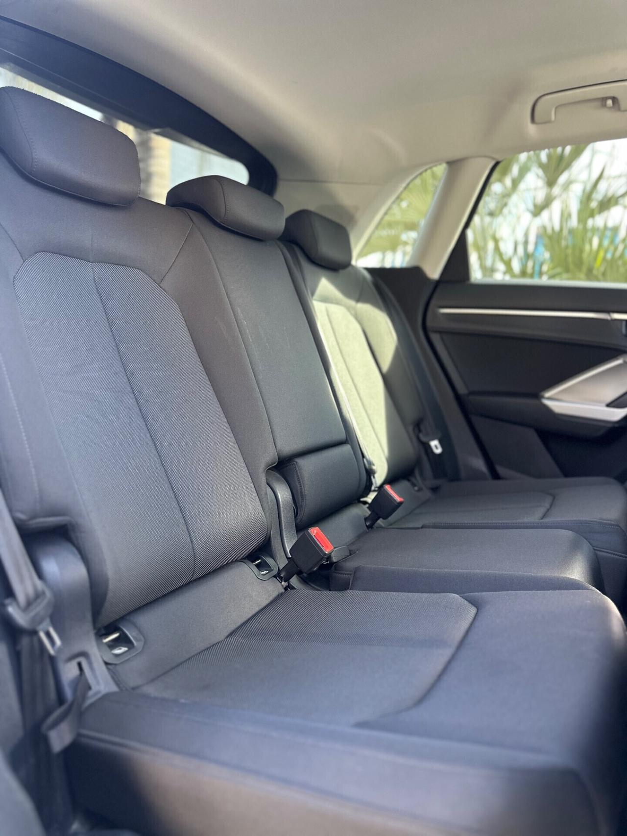 Audi Q3 40 TDI quattro S tronic