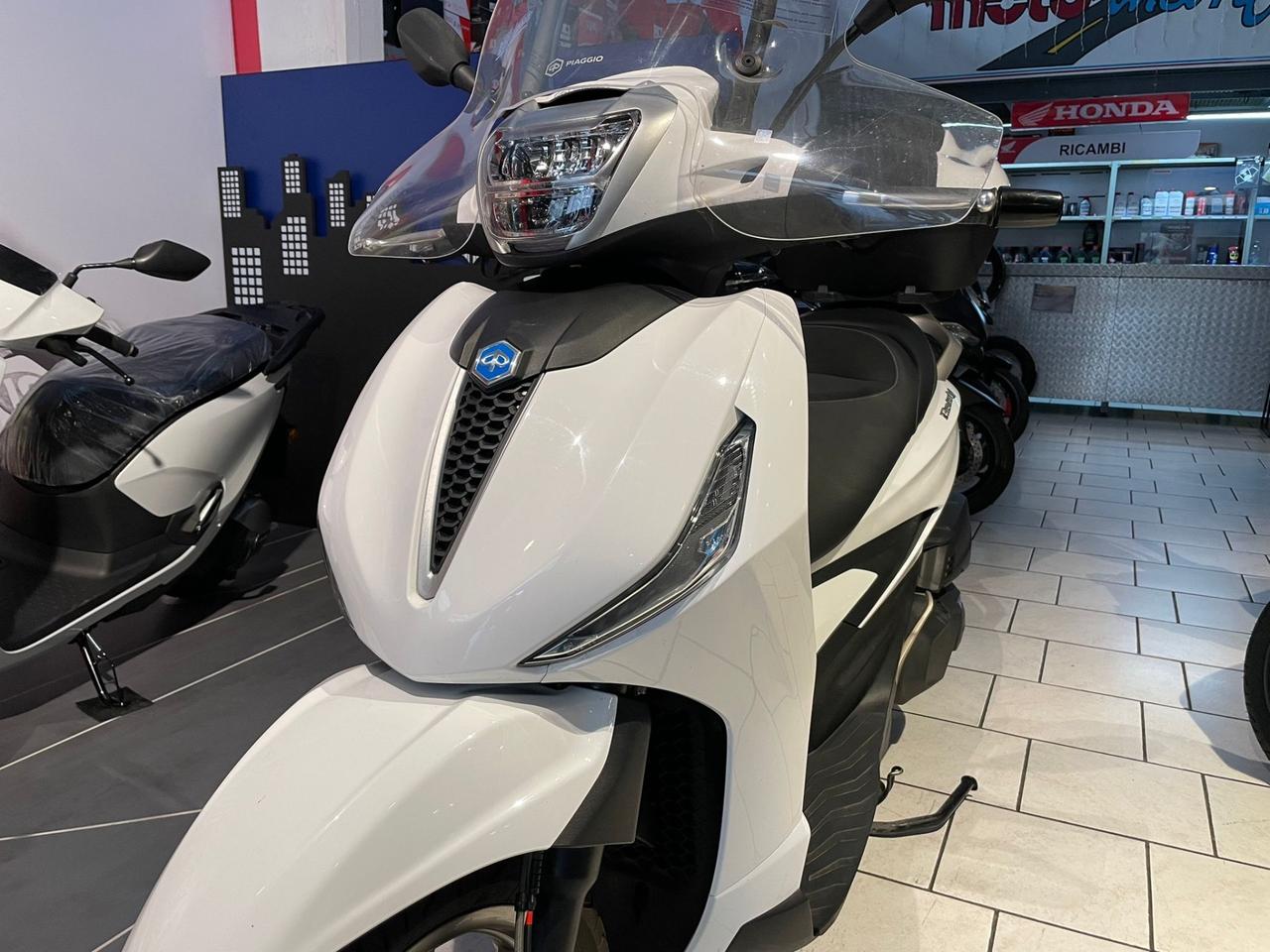 Piaggio Beverly 400 i.e.