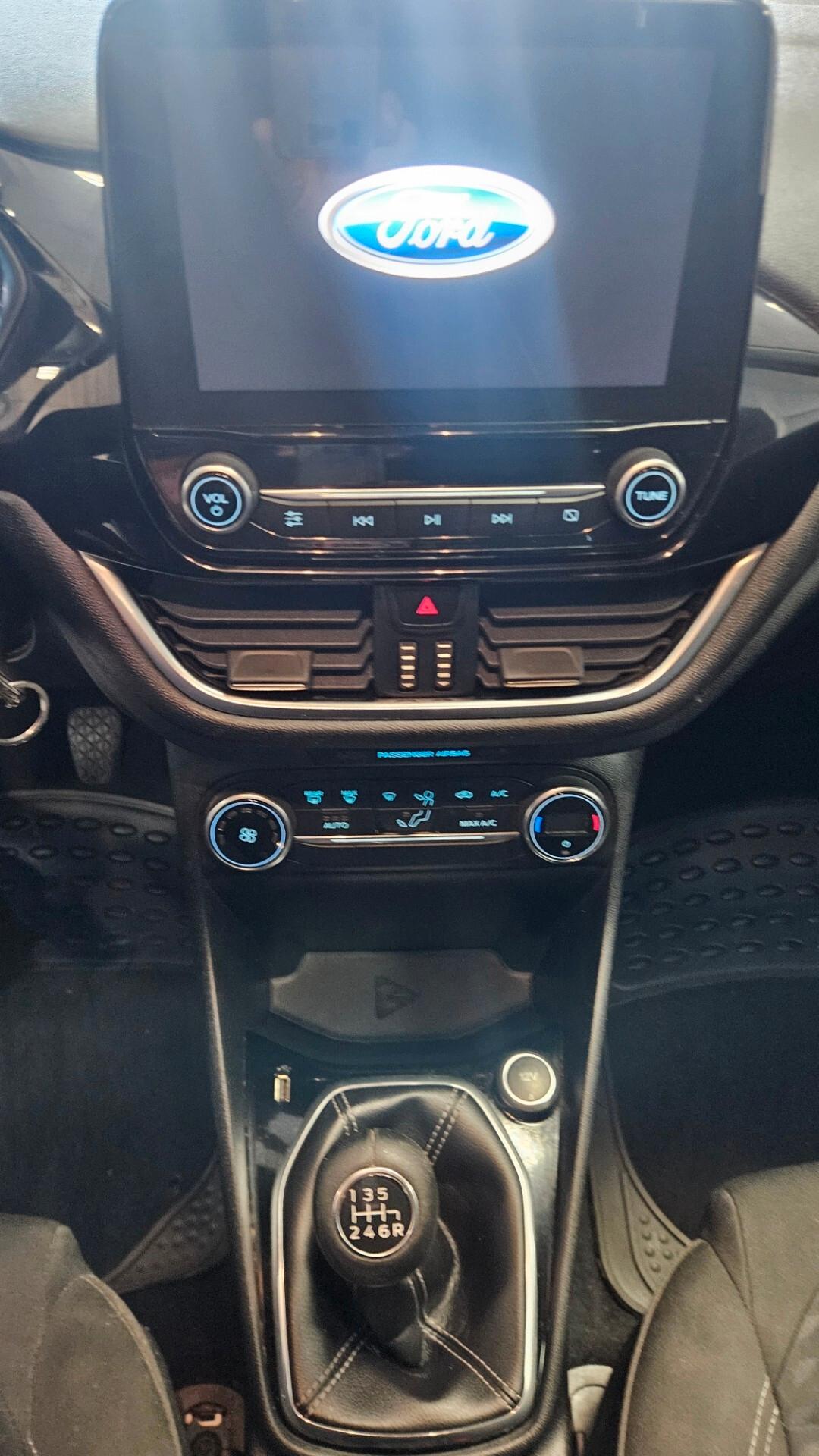 Ford Fiesta 1.5 TDCi 5 porte Vignale