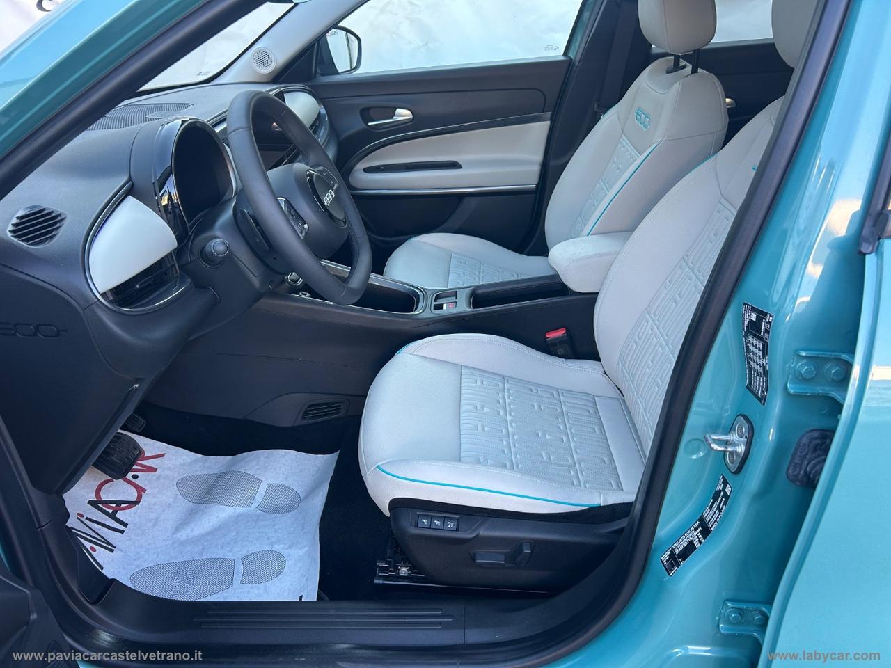 FIAT 600 Hybrid 136 CV DCT MHEV La Prima