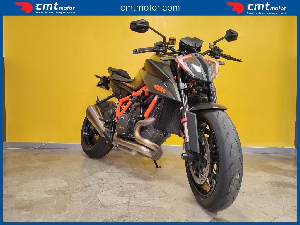 KTM 1290 Super Duke R - 2020