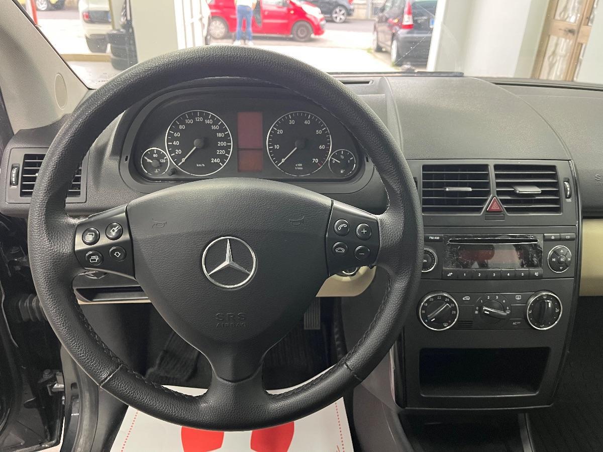 MERCEDES - Classe A - 150 Classic