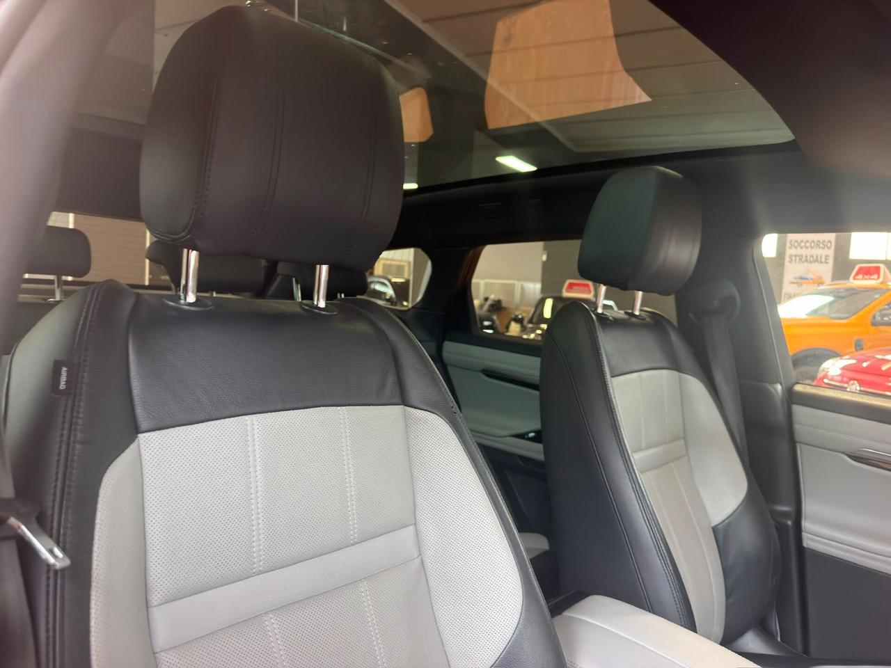 Land Rover Range Evoque 2.0D I4 240 CV AWD Auto R-Dynamic SE
