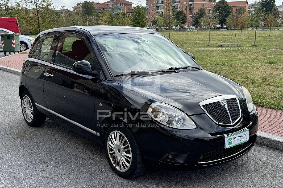 LANCIA Ypsilon 1.2 69 CV Diva