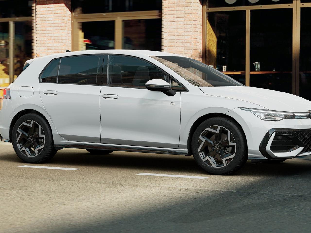 Volkswagen Golf 2.0 tdi r-line plus 150cv dsg