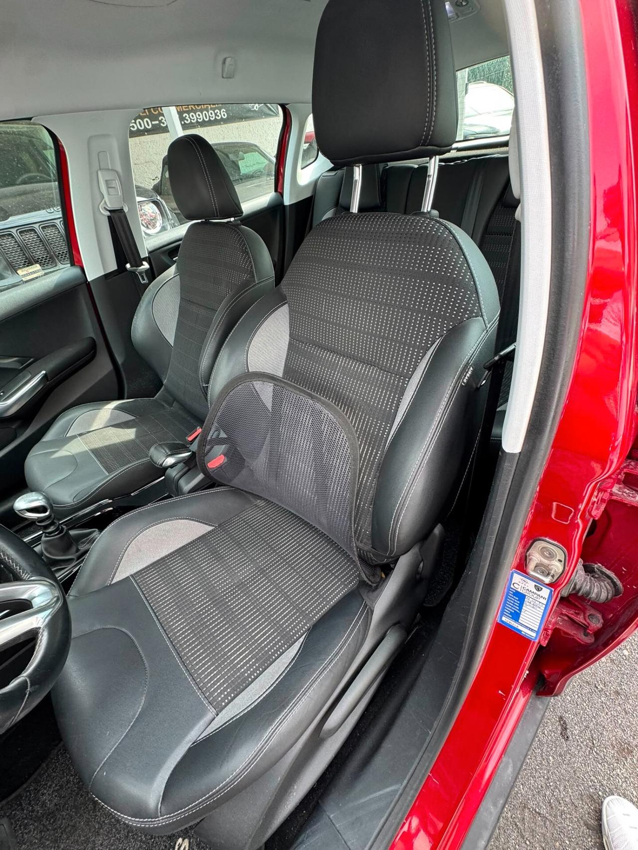 Peugeot 2008 BlueHDi 120 S&S Allure