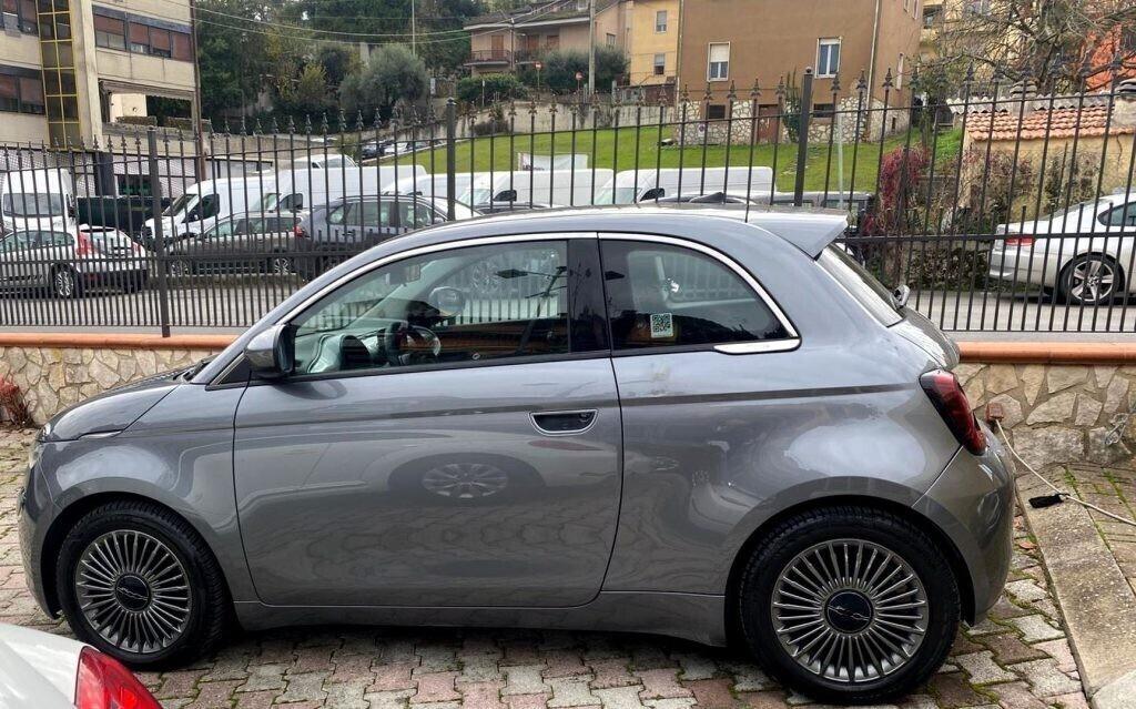 FIAT 500E BUSINESS OPENING EDITION