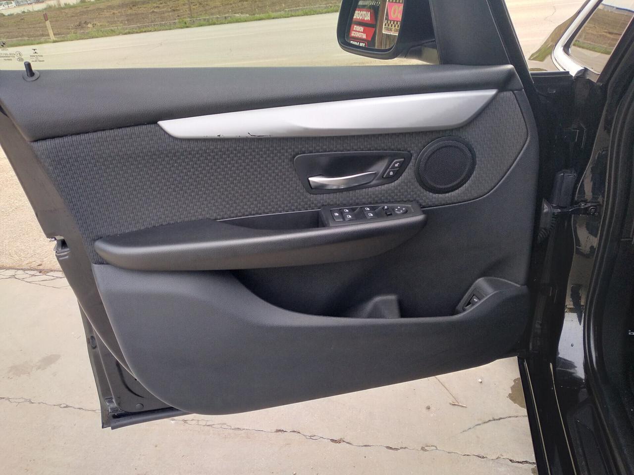 Bmw 2er Active Tourer 218d Sport aut.