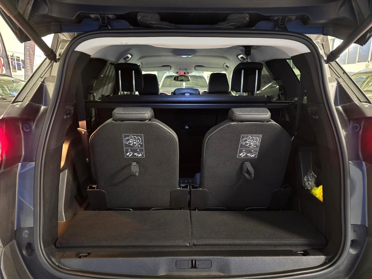 Peugeot 5008 BlueHDi 180 S&S EAT8 Allure Pack