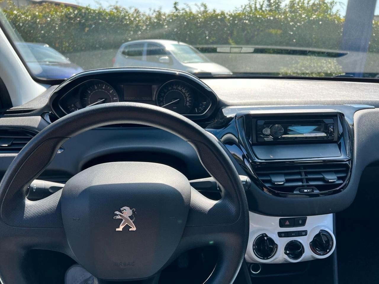 Peugeot 208 PureTech 68 5 porte Like