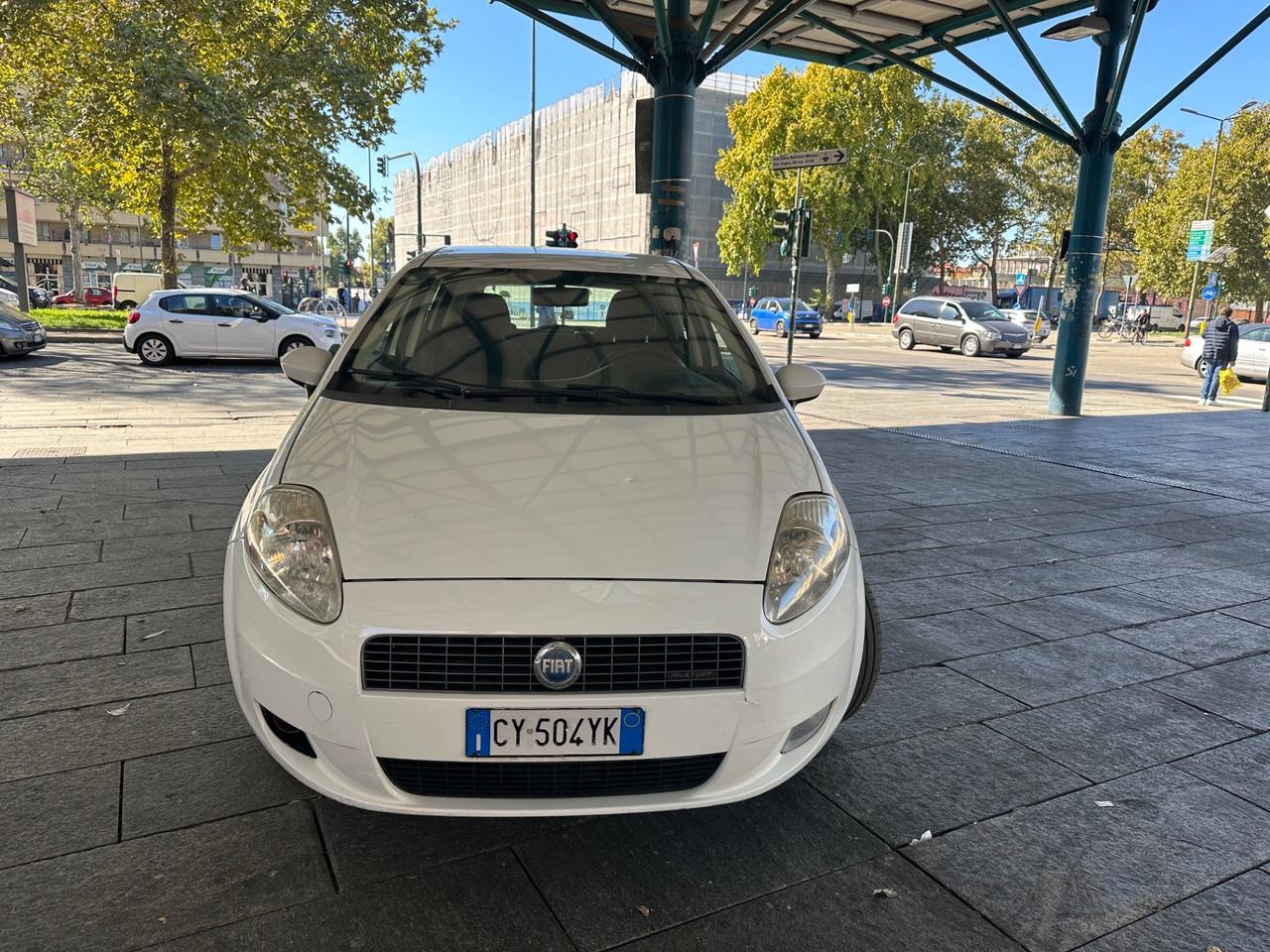 Fiat Grande Punto 1.9 MJT 120 CV 5 porte tutti i lavori fatti