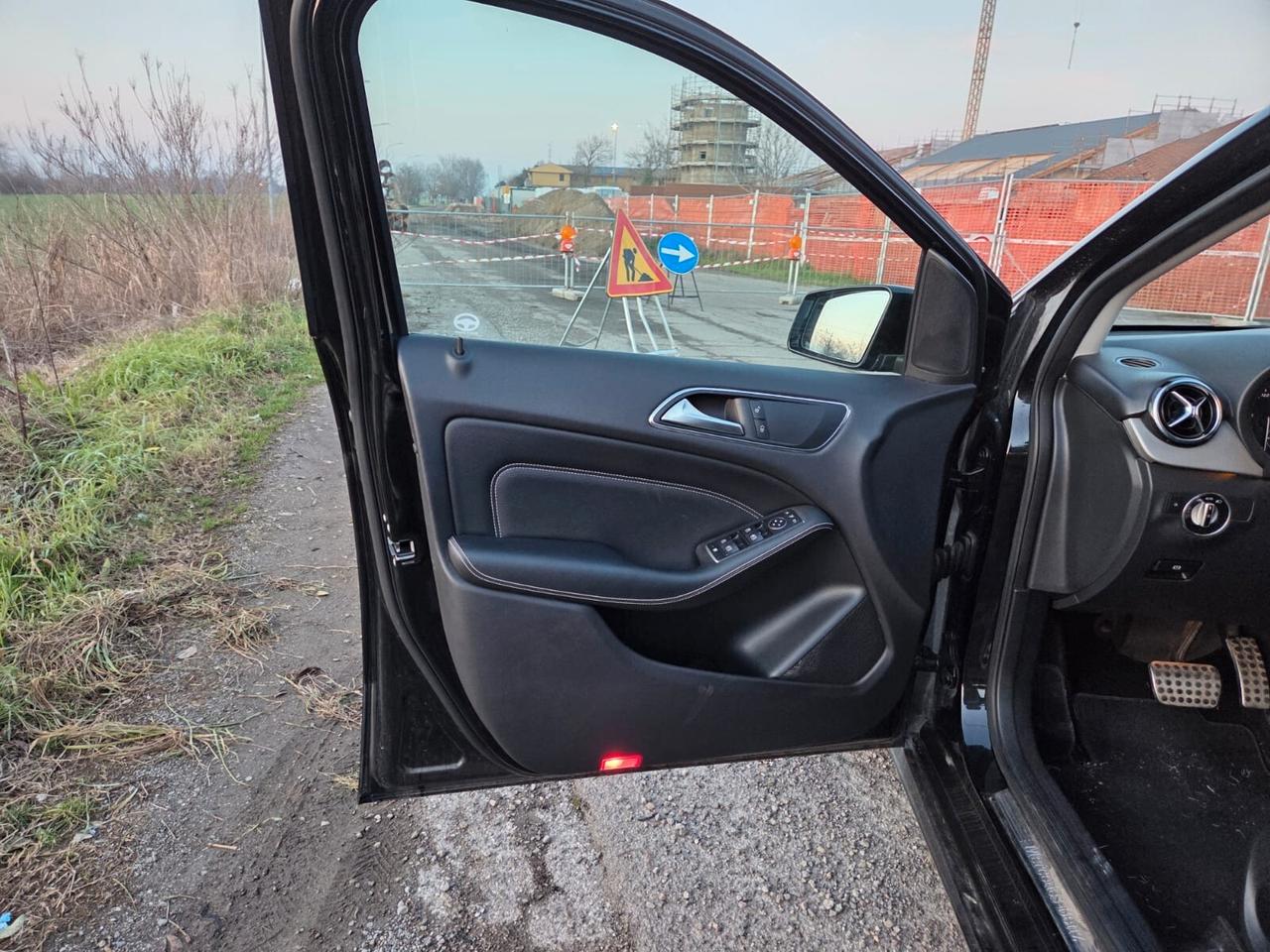 Mercedes-benz B 200 CDI Automatic Premium