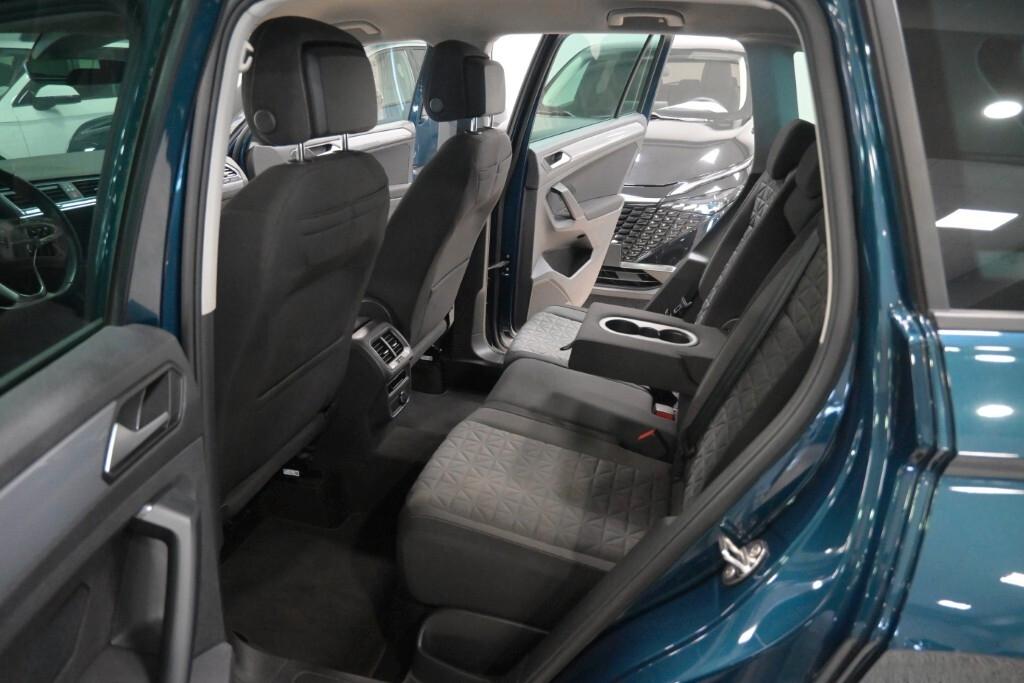 VOLKSWAGEN TIGUAN 2.0 TDI 150CV DSG SCR LIFE ( FARI LED - CLIMA TRIZONA - ADAPTIVE CRUISE - NAVI - APP CONNECT - PARK PILOT )