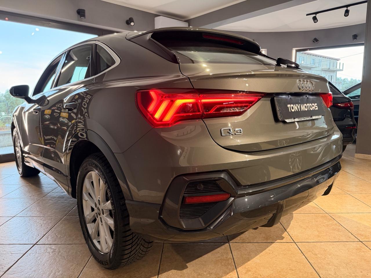 Audi Q3 SPB 35 TDI quattro S tronic Business Plus