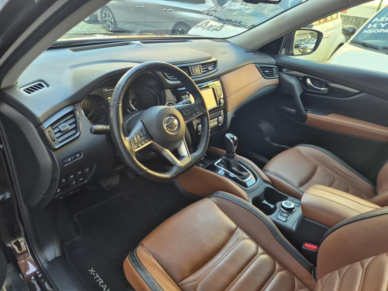 Nissan X-Trail 2.0 dCi Tekna 4wd xtronic -GANCIO T